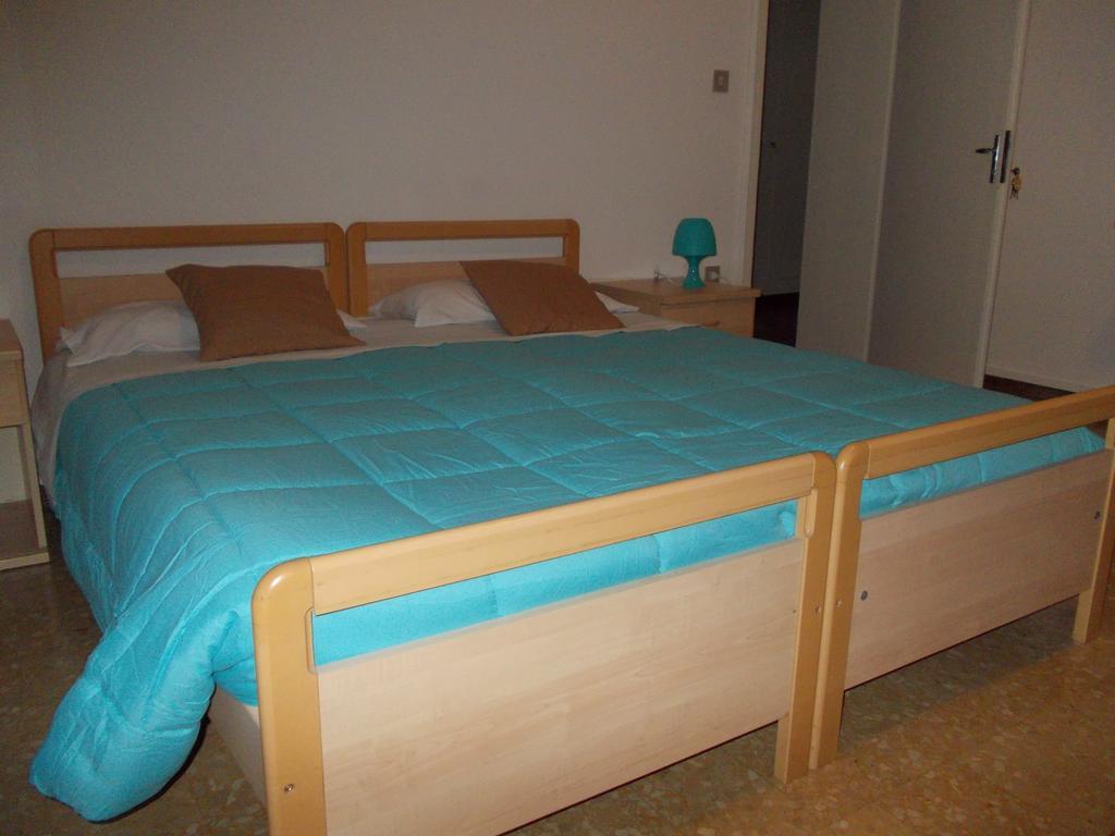 Travellers Lodge Bed & Rooms Treviso Phòng bức ảnh