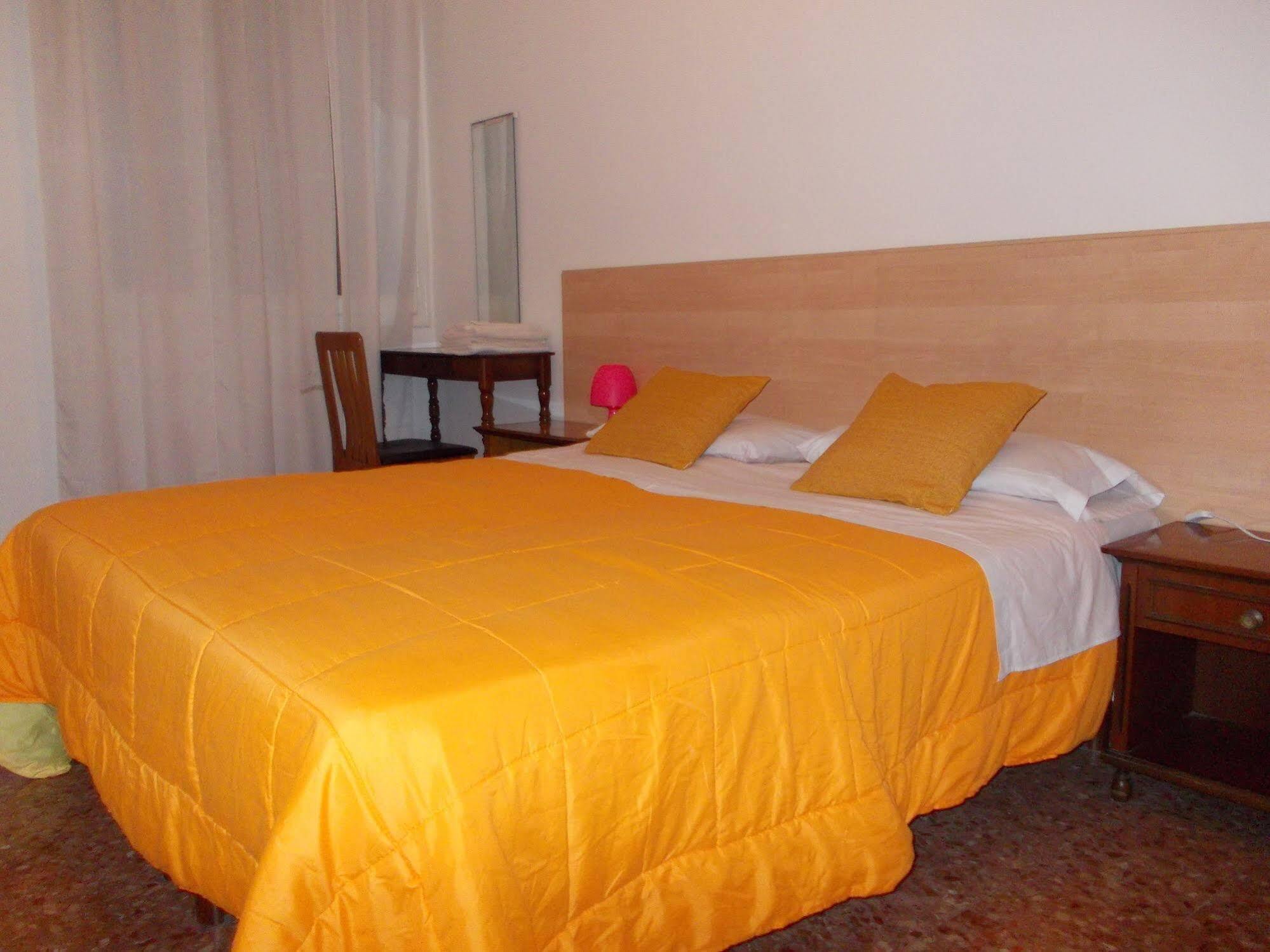 Travellers Lodge Bed & Rooms Treviso Ngoại thất bức ảnh